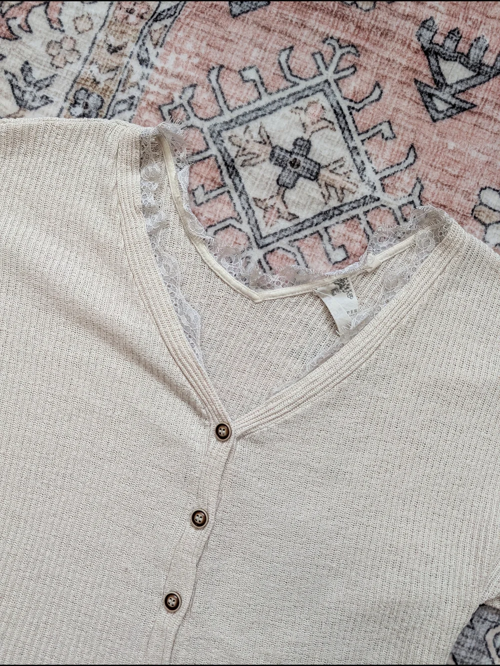 Blu Pepper Cream Ribbed Button-Front Short Sleeve Top - Picture 4 of 9
